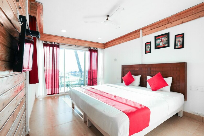 Hotel Tahira Beach Resort