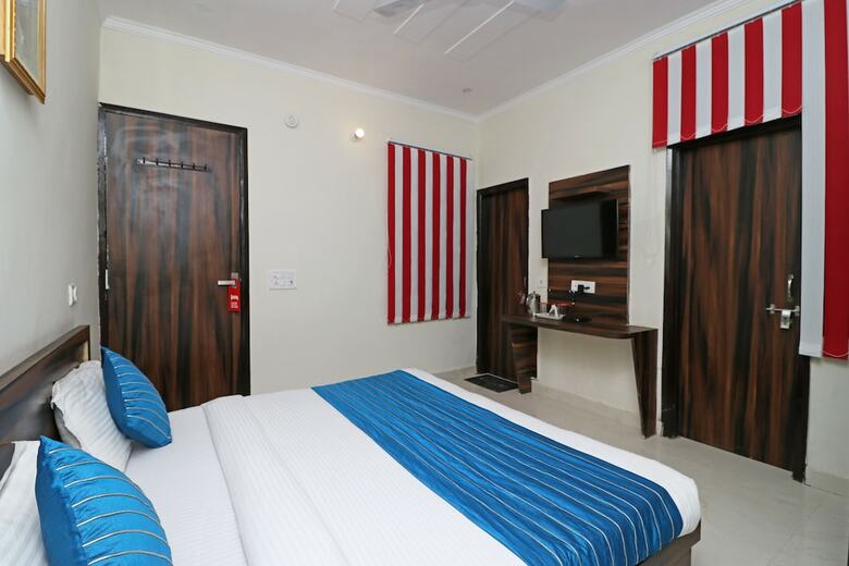 Hotel Oyo 10439 Ashoka Palace
