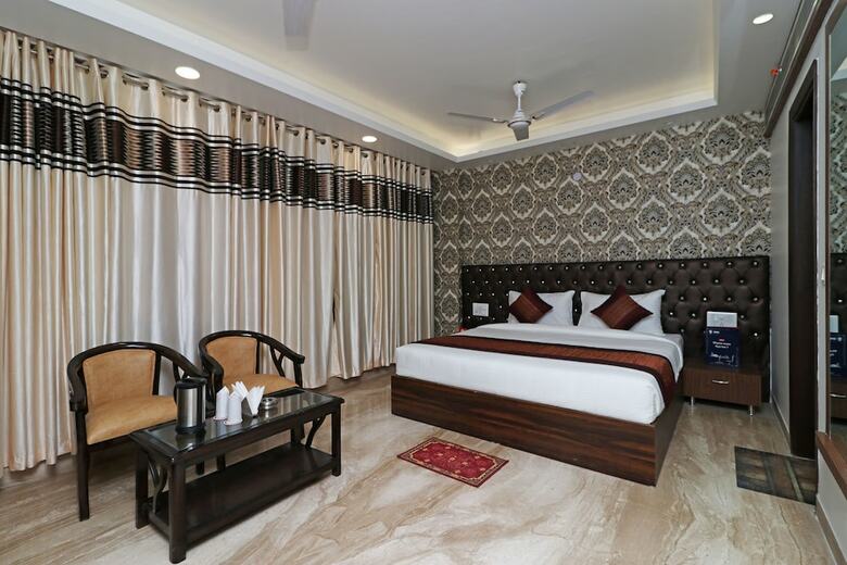 Oyo 10316 Hotel Sun View International