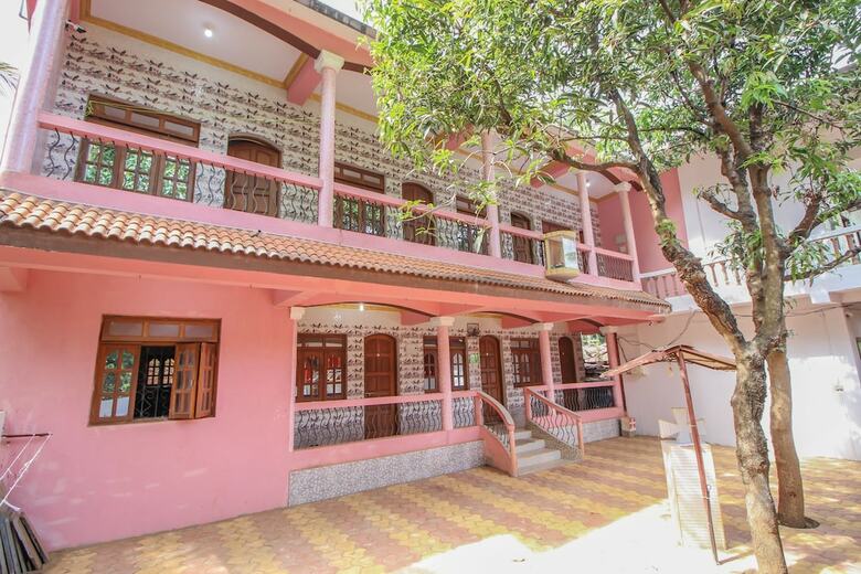 Hotel Oyo 10204 Home Near Calangute Beach