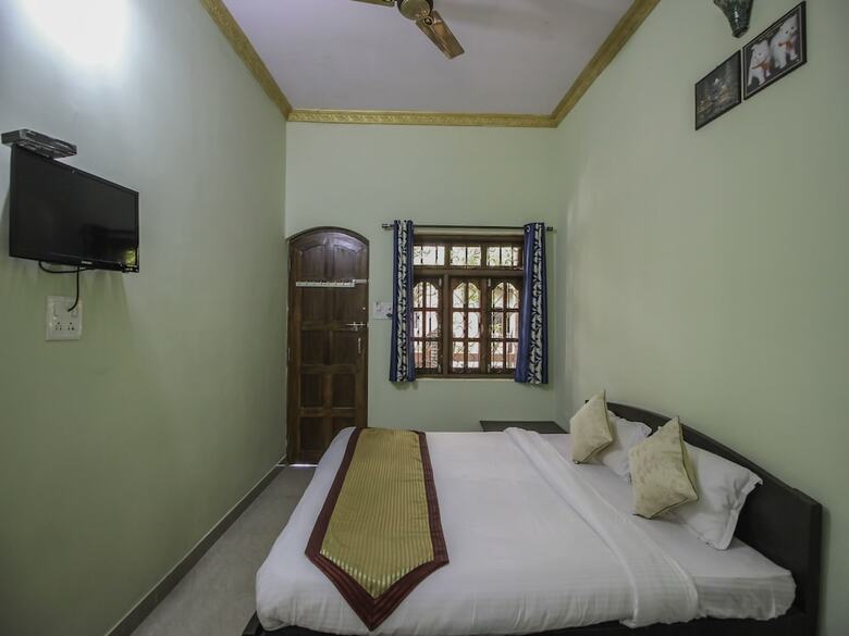 Hotel Oyo 10204 Home Near Calangute Beach