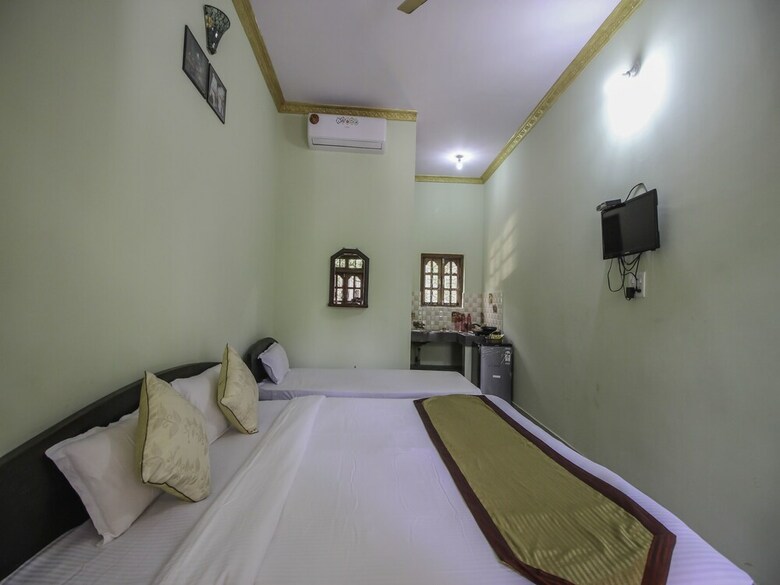 Hotel Oyo 10204 Home Near Calangute Beach