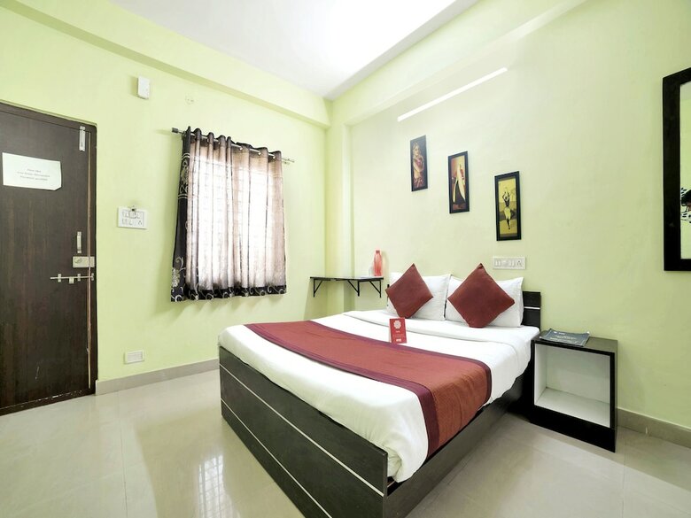 Hotel Oyo 5564 Hitech Suites