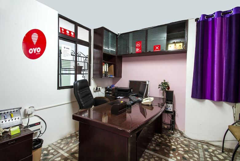 Hotel Oyo 8271 Elite Homes