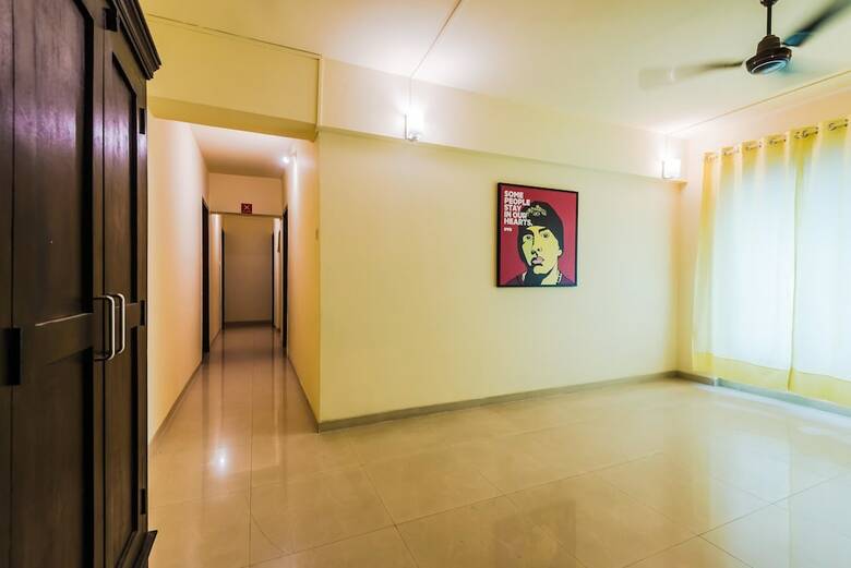 Hotel Oyo Flagship 389 Maitri Park Chembur