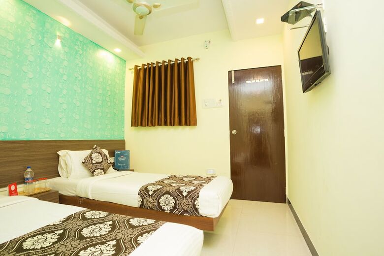 Hotel Oyo 7062 Amana Suites