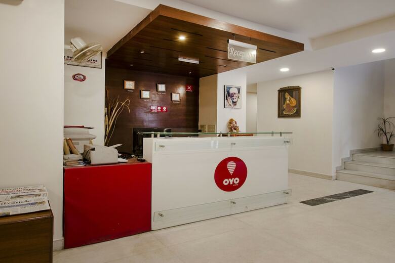 Hotel Oyo 9386 Begumpet
