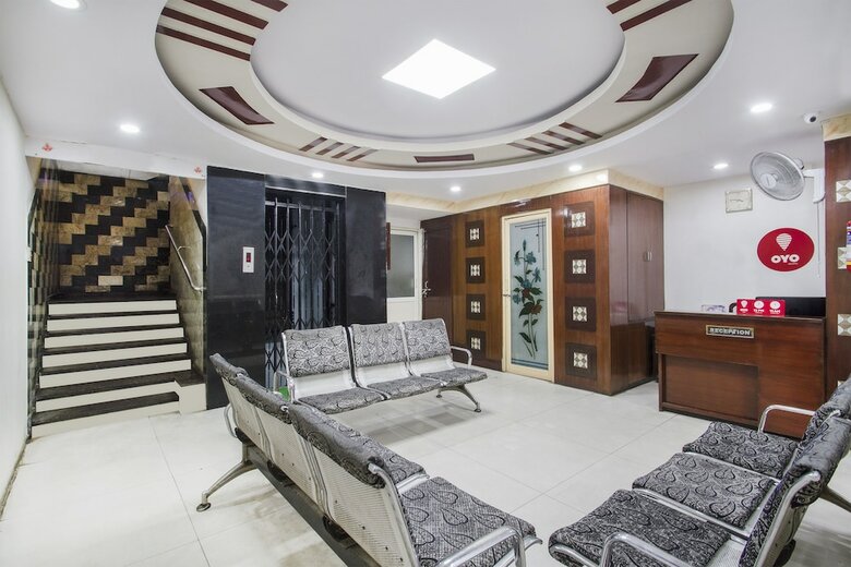 Hotel Srinivasa Central