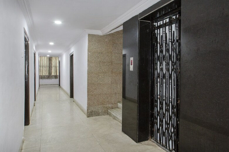 Hotel Srinivasa Central