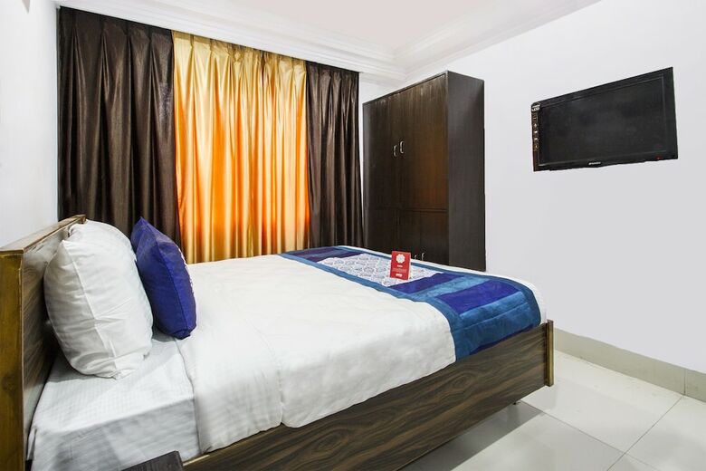 Hotel Srinivasa Central