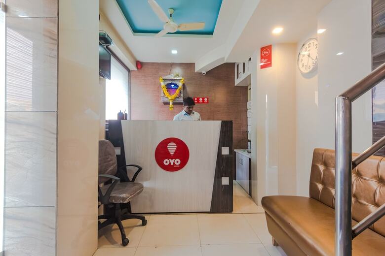 Oyo 7727 Hotel Sarovar Grand