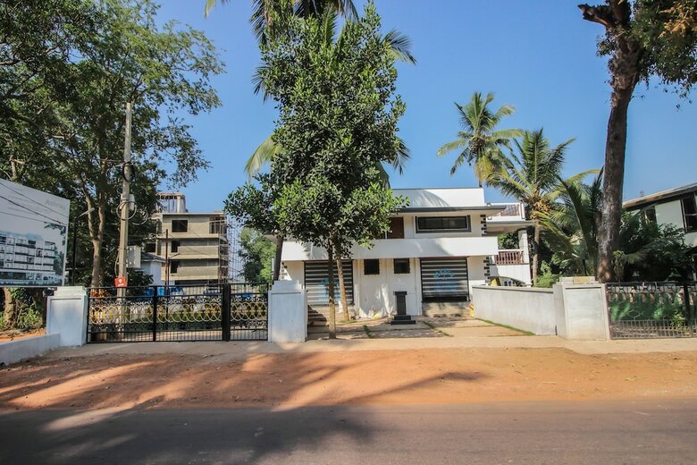 Hotel Oyo 11014 Home Goa Spacious 2bhk Nerul