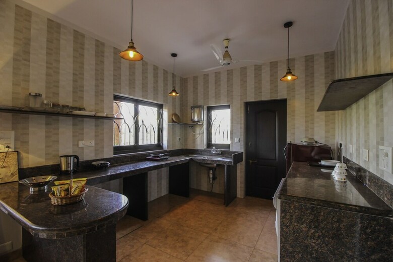 Hotel Oyo 10871 Home Luxurious 3bhk Dona Paula