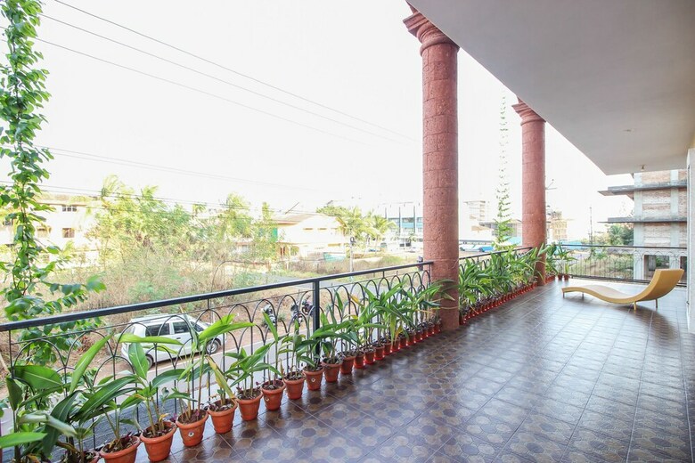 Hotel Oyo 10871 Home Luxurious 3bhk Dona Paula
