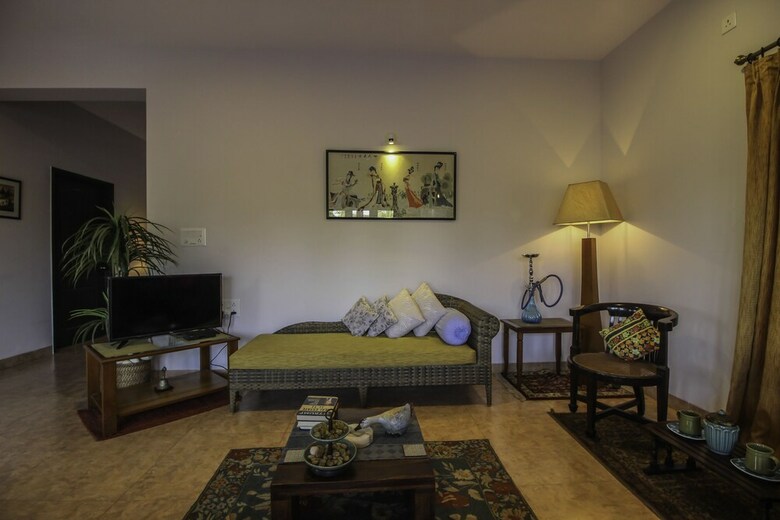 Hotel Oyo 10871 Home Luxurious 3bhk Dona Paula