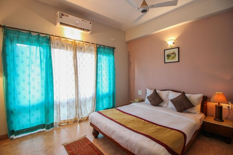 Hotel Oyo 10871 Home Luxurious 3bhk Dona Paula