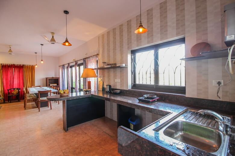 Hotel Oyo 10871 Home Luxurious 3bhk Dona Paula