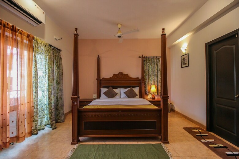 Hotel Oyo 10871 Home Luxurious 3bhk Dona Paula