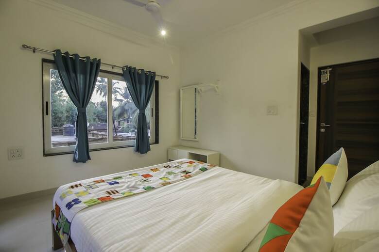 Apartamentos Oyo 10966 Home Poolside Paradise 2bhk Siolim