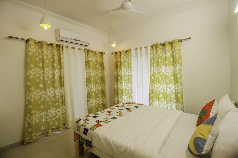 Apartamentos Oyo 10966 Home Poolside Paradise 2bhk Siolim
