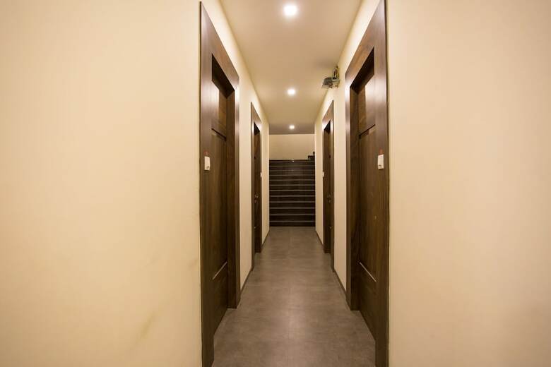 Hotel Oyo 7156 Hill View Residency