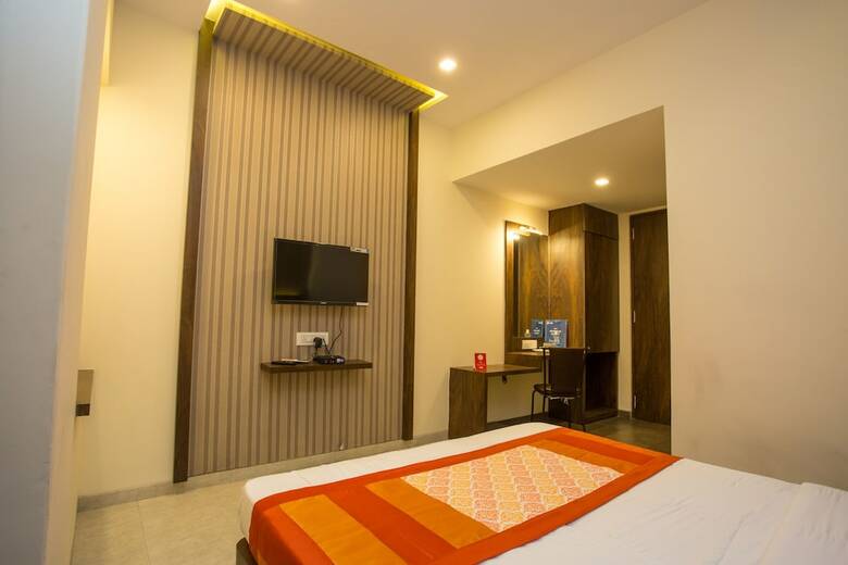 Hotel Oyo 7156 Hill View Residency