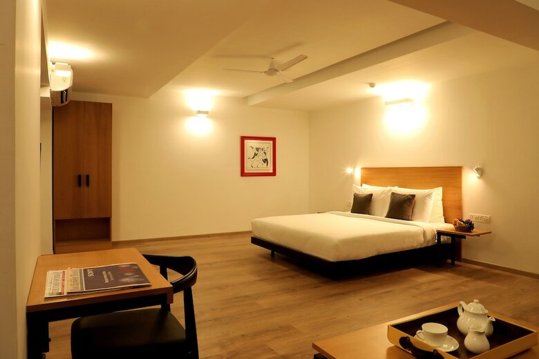 Hotel Oyo Townhouse 021 Bombay Exhibition Centre
