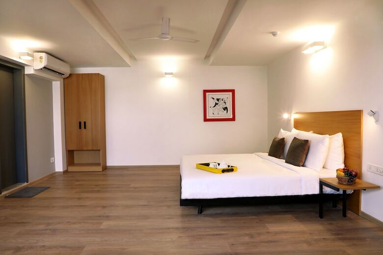 Hotel Oyo Townhouse 021 Bombay Exhibition Centre
