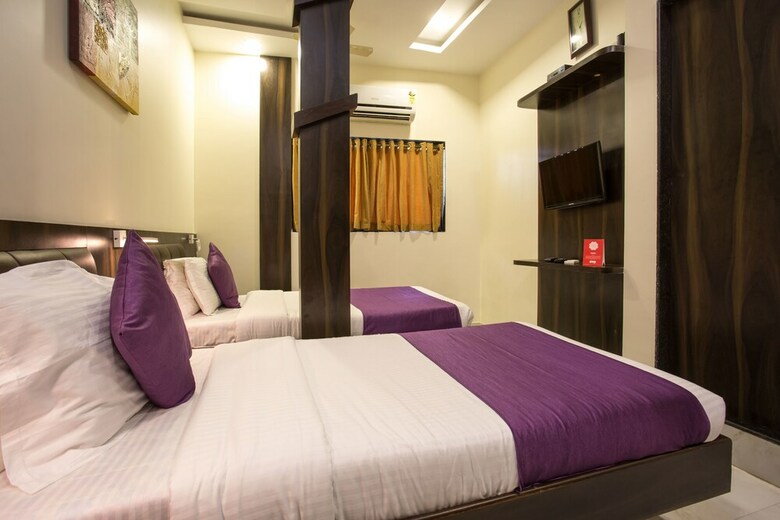 Oyo 7153 Hotel Amber