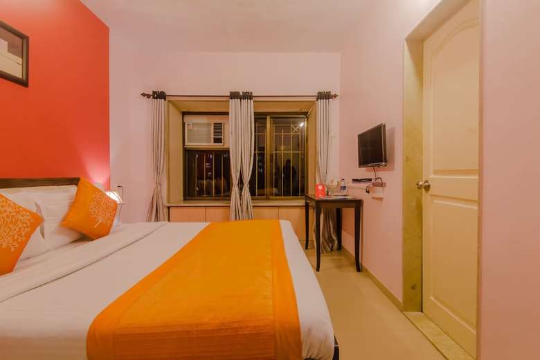 Oyo 10053 Apartment Powai