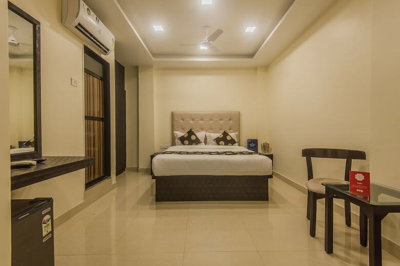 Hotel Oyo 10005 Borivali
