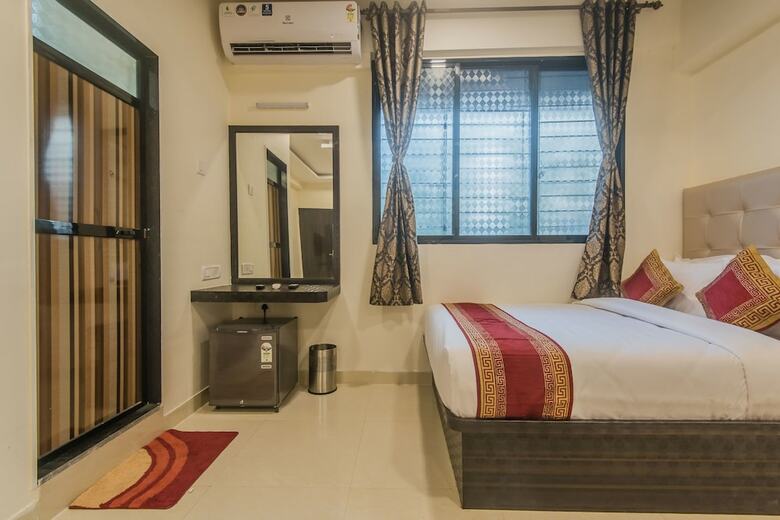 Hotel Oyo 10005 Borivali