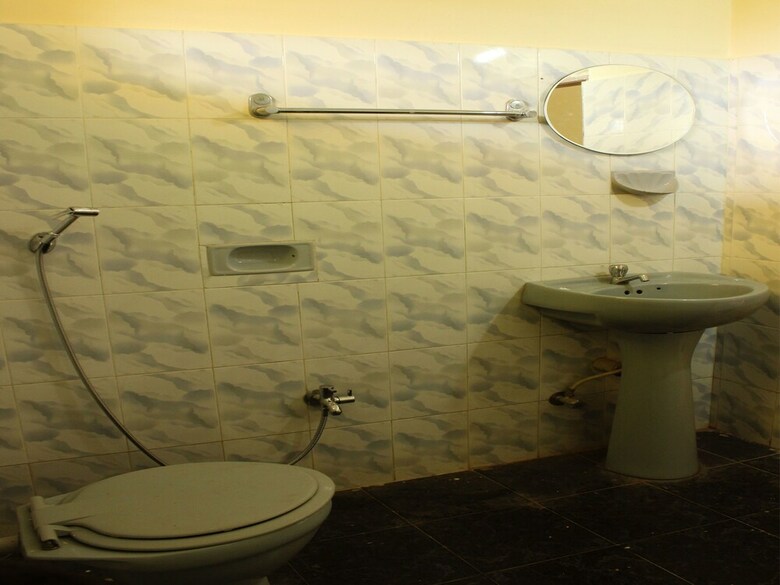 Oyo 9623 Home 5bhk Villa Curtorim South Goa