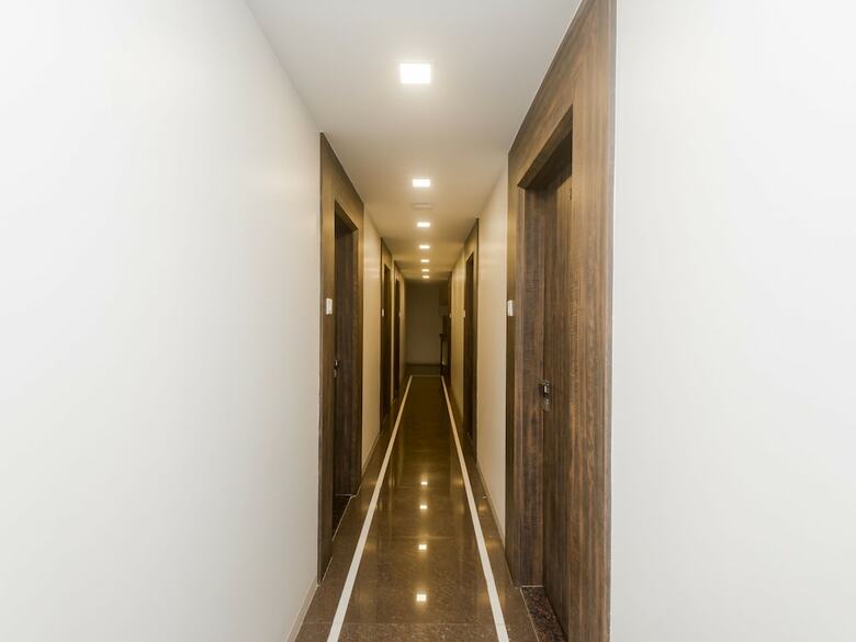Oyo 10650 Hotel Lotus Residency