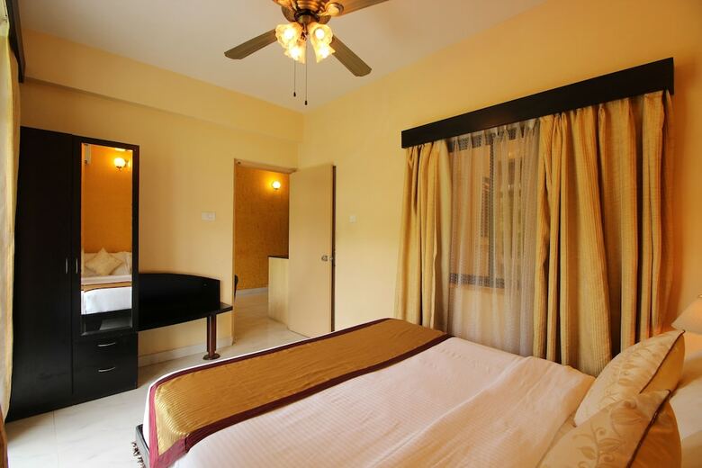 Hotel Oyo 10798 Home Premium Studio Paroda
