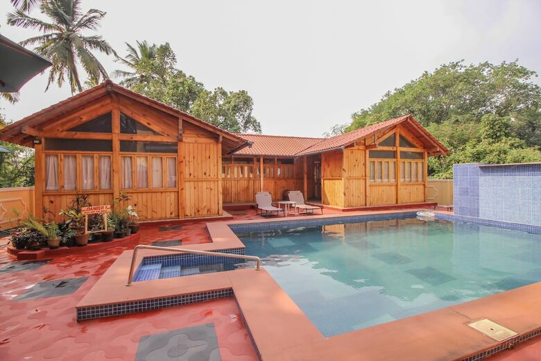 Oyo 10974 Home 1bhk Pool View Colva
