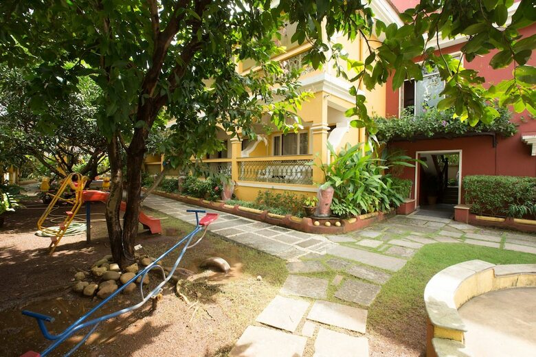 Hotel Oyo 6491 Martins Comfort
