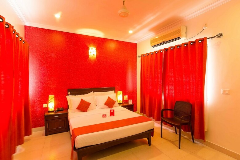 Hotel Oyo 6491 Martins Comfort