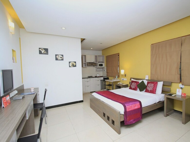 Oyo 554 Hotel Red Carpet Residence