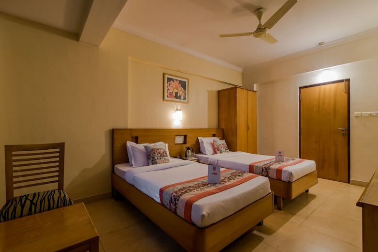 Oyo 1152 Hotel Sun Inn
