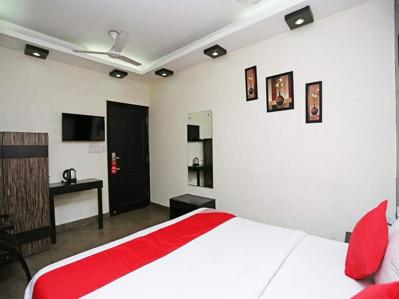 Hotel Oyo 8352 Gera's Heritage
