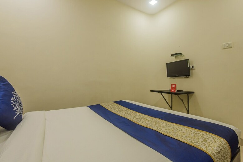 Oyo 10103 Hotel Aviva