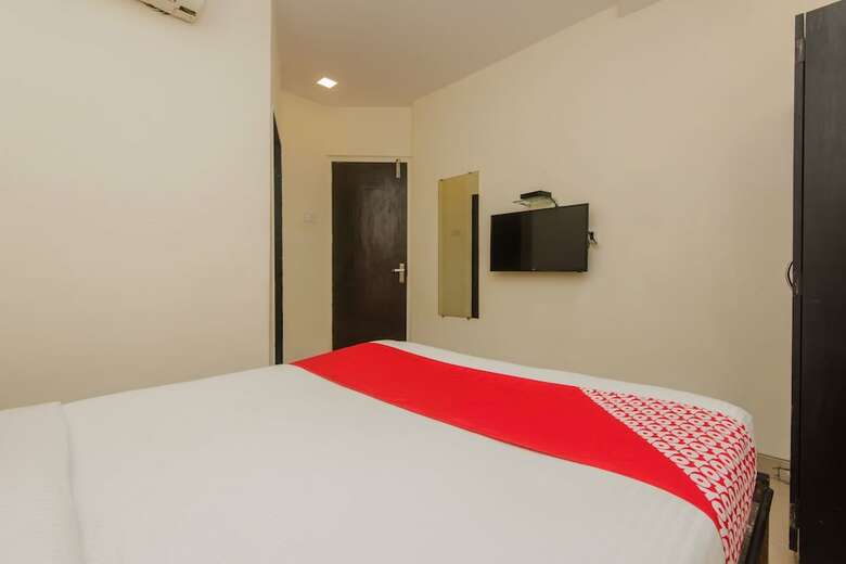 Oyo 10103 Hotel Aviva