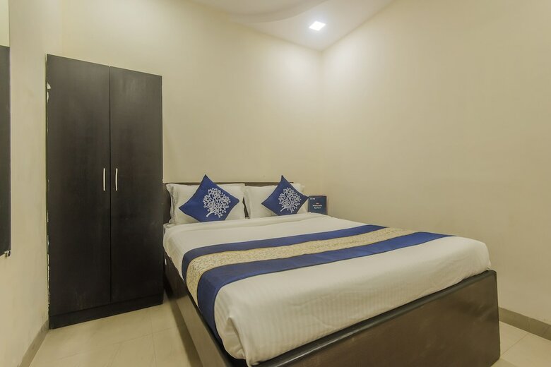 Oyo 10103 Hotel Aviva