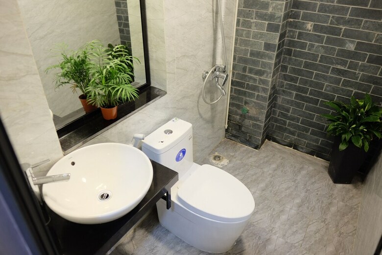 Hostal L'etage House - Hostel