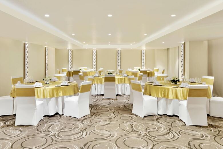 Hotel Courtyard By Marriott Bengaluru Hebbal