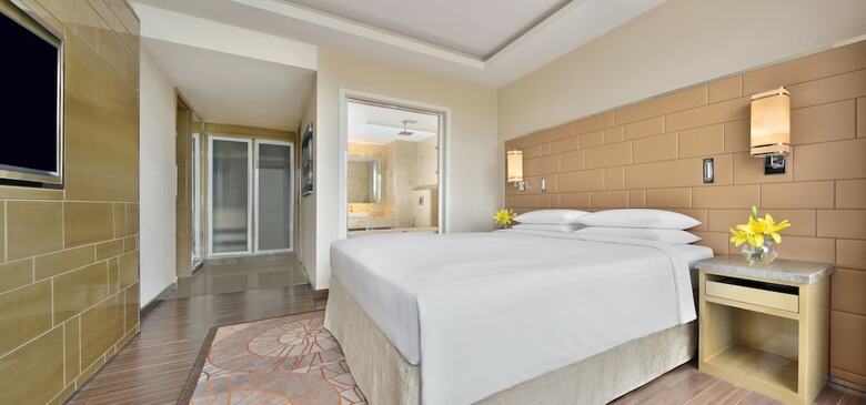 Hotel Courtyard By Marriott Bengaluru Hebbal