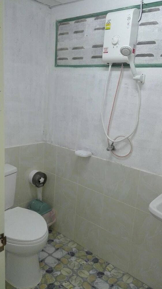 Hotel Ruamjai Homestay