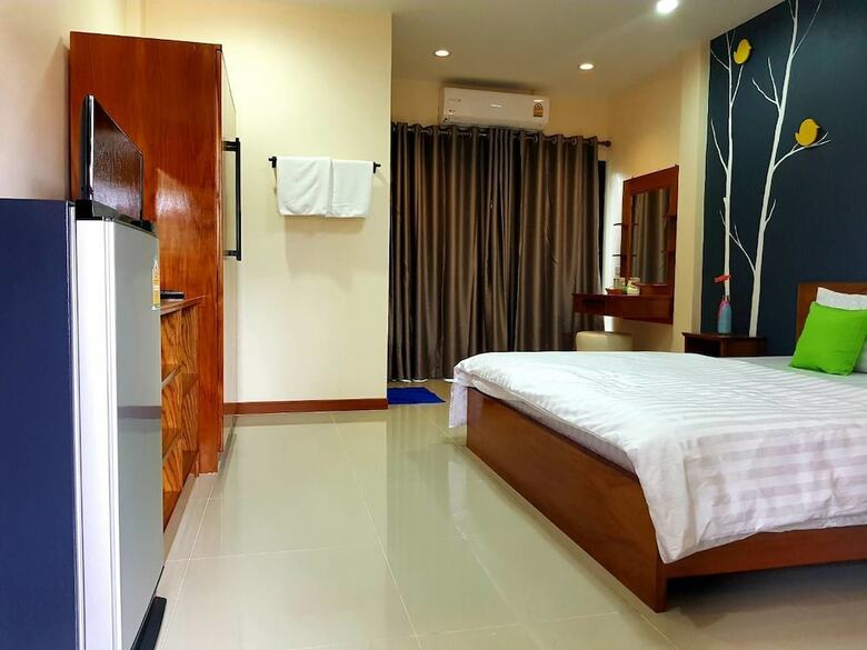 Hotel Warintorn Court
