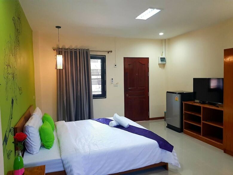 Hotel Warintorn Court